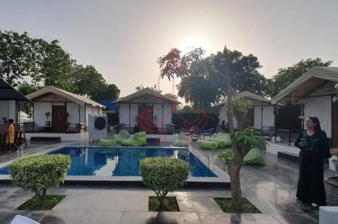 Luxury Farmhouse In Chhatarpur With Pool Nueva Delhi Exterior foto